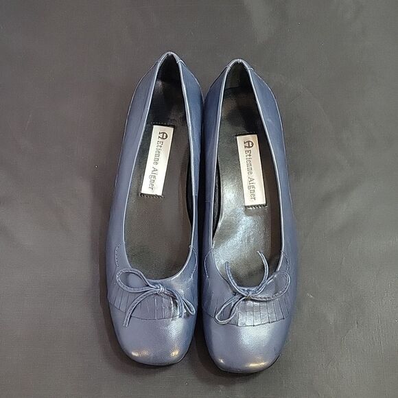BRAND NEW ETIENNE AIGNER ROUND TOE SLIP-ON WOMEN"S FLAT SHOE - Picture 1 of 13